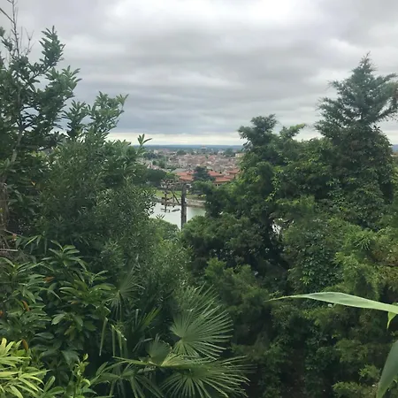 招待所 Saint Vincent